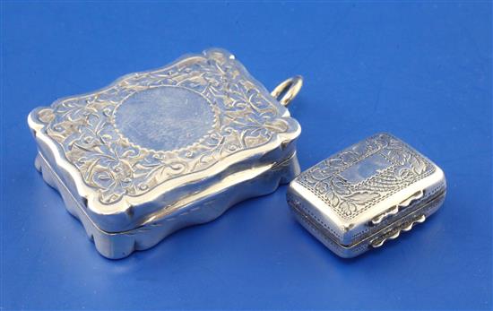 A George IV silver rectangular vinaigrette by Thomas & William Simpson & 1 other.